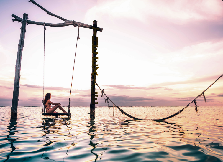 beach swing ocean gili trawangan manta dive