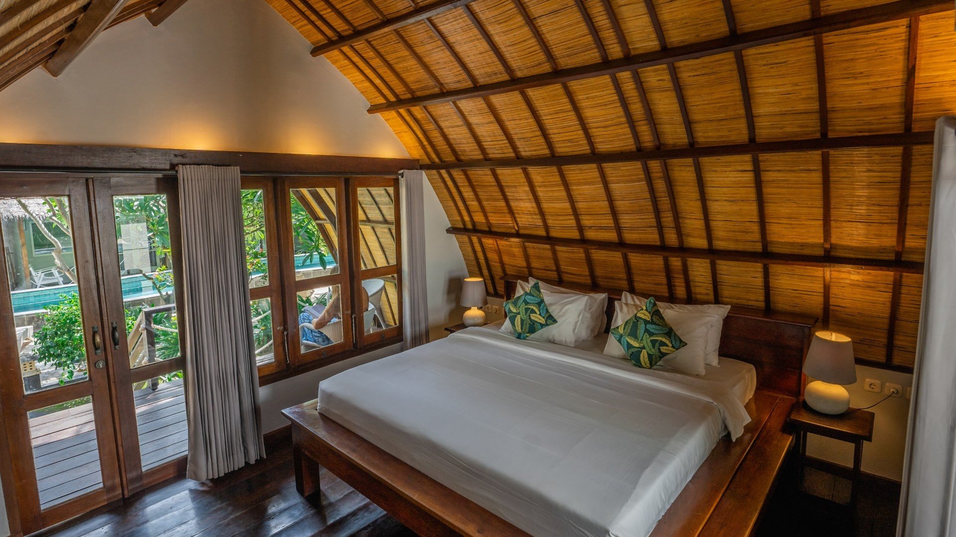 Double bed traditional lumbung bungalow manta dive center gili trawangan