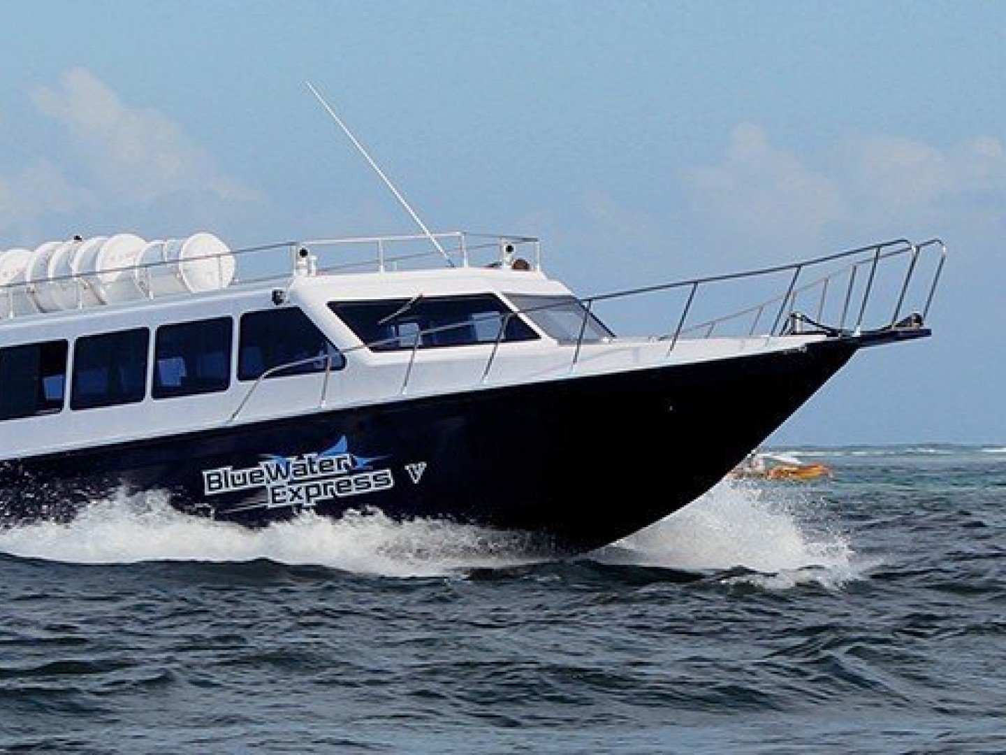 Getting to Gili Trawangan - buewater express