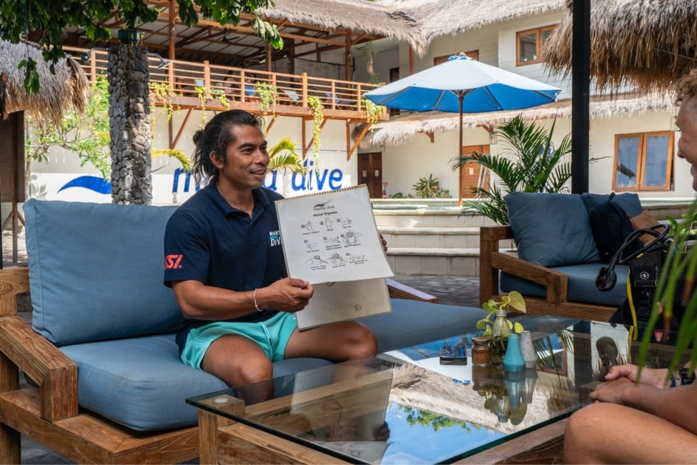 advanced course at manta dive gili t
